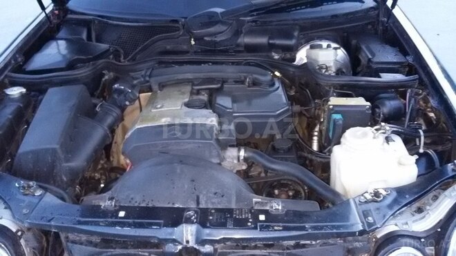 Mercedes E 230 1995, 28,000 km - 2.3 л - Mingəçevir