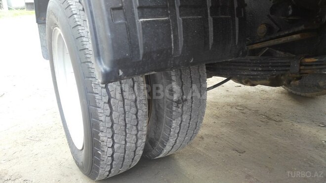 GAZ 330202-740 2003, 240,000 km - 2.4 l - Neftçala