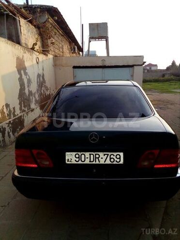 Mercedes E 230 1995, 396,785 km - 0.2 l - Bakı