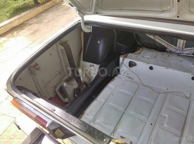 LADA (VAZ) 2106 1999, 128,000 km - 1.6 l - Yardımlı