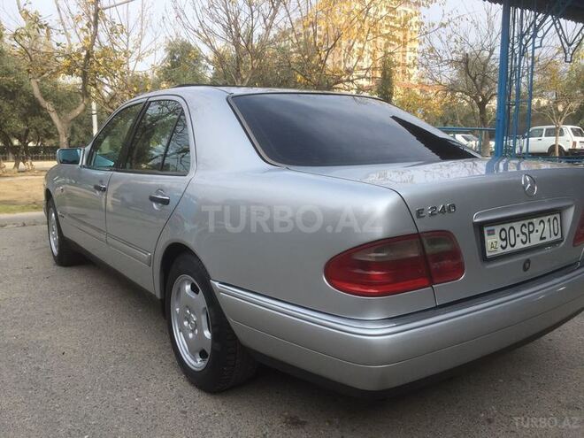 Mercedes E 230 1996, 327,580 km - 2.3 l - Bakı
