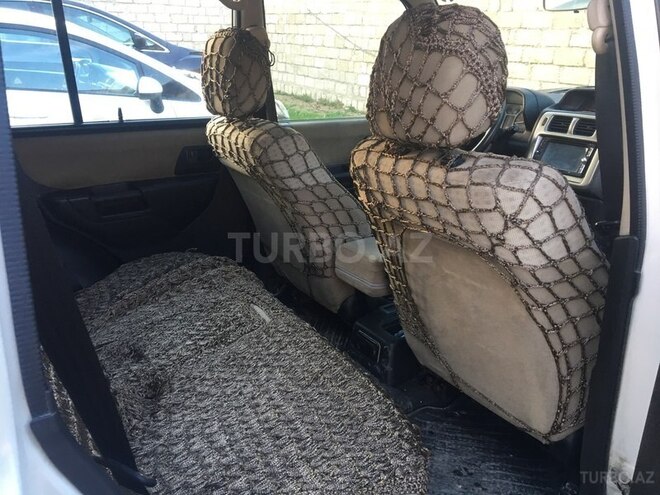 Mitsubishi Pajero io 2004, 178,000 km - 2.0 l - Bakı