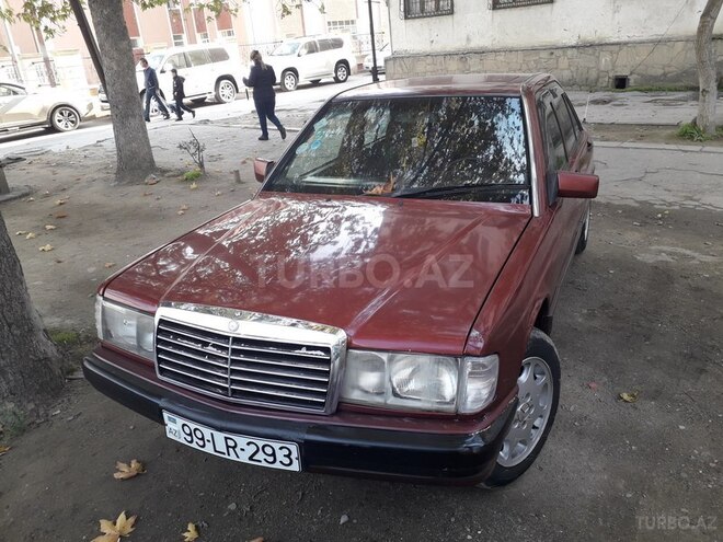 Mercedes 190 1993, 300,000 km - 2.0 л - Bakı