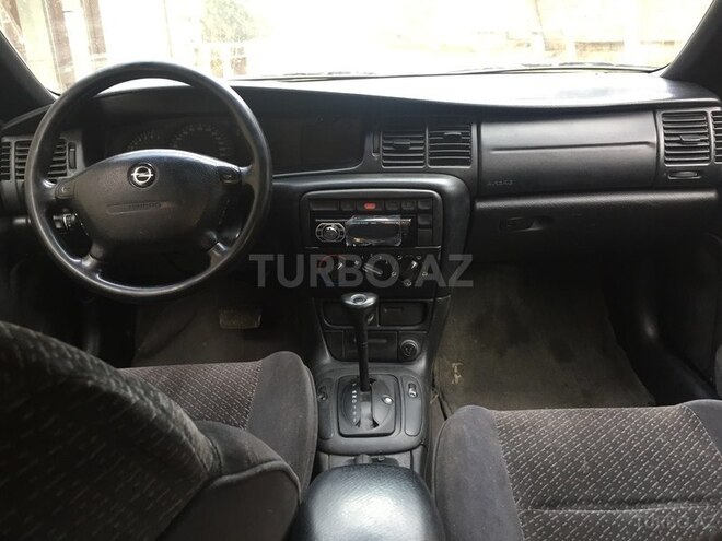 Opel Vectra 1997, 298,000 km - 1.6 l - Bakı