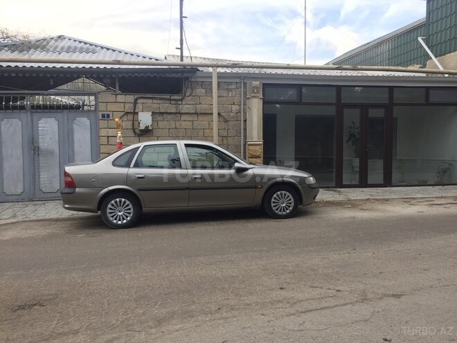 Opel Vectra 1997, 298,000 km - 1.6 l - Bakı