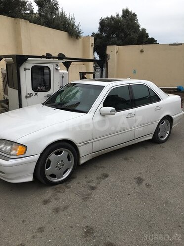 Mercedes C 280 1997, 142,000 km - 2.8 l - Bakı