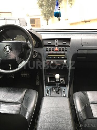 Mercedes C 280 1997, 142,000 km - 2.8 l - Bakı