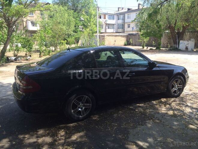 Mercedes E 220 2002, 380,000 km - 0.2 l - Sumqayıt