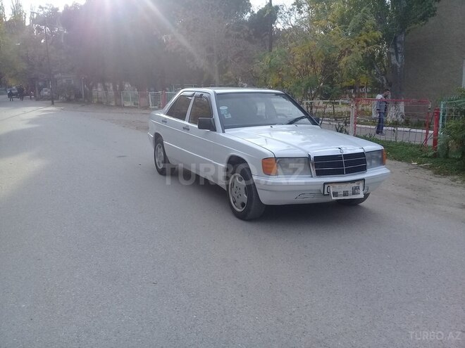 Mercedes 190 1989, 320,000 km - 2.0 л - Sumqayıt