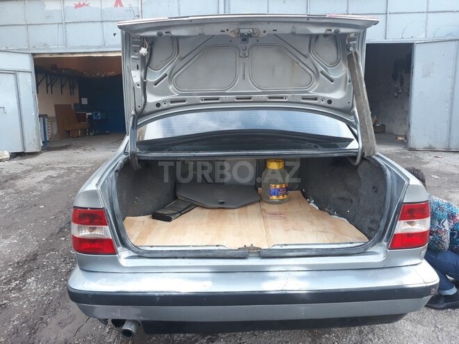 BMW 535 1988, 300,000 km - 3.5 l - Bakı