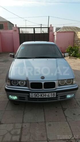 BMW 318 1993, 280,000 km - 1.8 l - Bakı