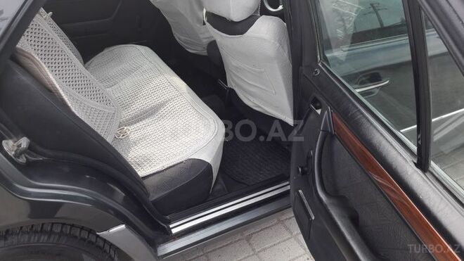 Mercedes E 280 1995, 282,000 km - 2.8 l - Bakı