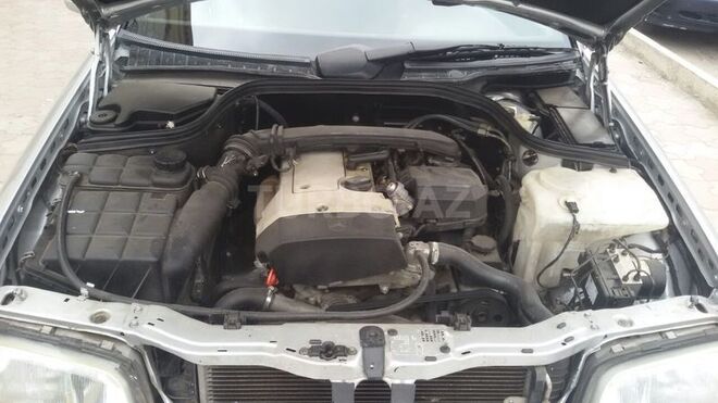 Mercedes C 180 1997, 230,000 km - 1.8 l - Bakı