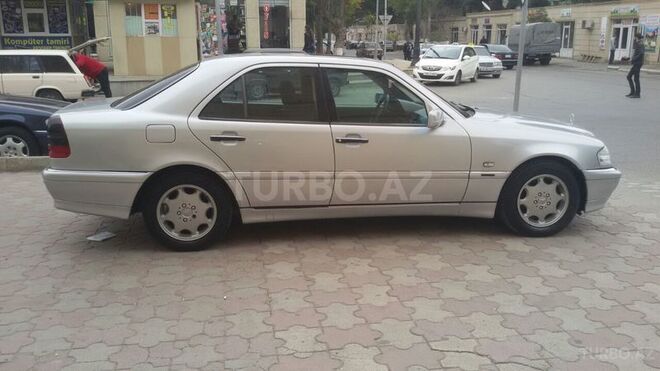 Mercedes C 180 1997, 230,000 km - 1.8 l - Bakı