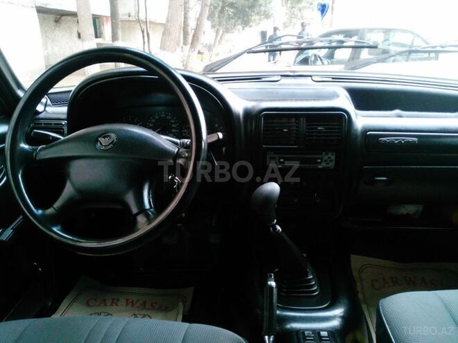 GAZ 31105 2004, 140,000 km - 2.4 l - Sumqayıt