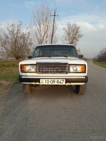 LADA (VAZ) 2107 2005, 133,000 km - 1.6 л - Yevlax