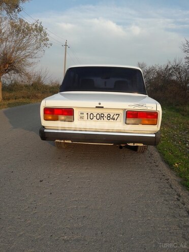 LADA (VAZ) 2107 2005, 133,000 km - 1.6 л - Yevlax