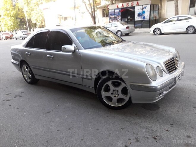 Mercedes E 240 2000, 200,000 km - 2.4 l - Mingəçevir