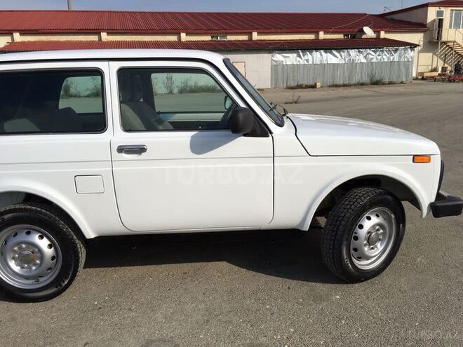 LADA (VAZ) Niva 2006, 136,000 km - 1.7 l - Bakı