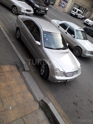 Mercedes C 240 2000, 251,000 km - 0.3 l - Bakı