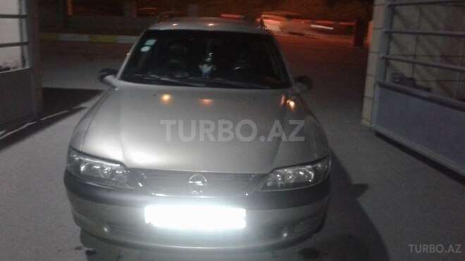 Opel Vectra 1998, 25,000 km - 2.0 l - Bakı