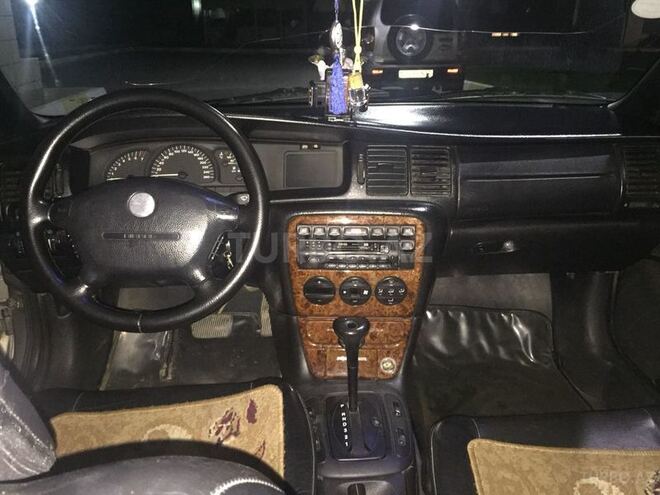 Opel Vectra 1998, 25,000 km - 2.0 l - Bakı