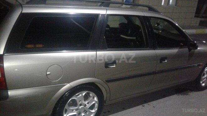 Opel Vectra 1998, 25,000 km - 2.0 l - Bakı