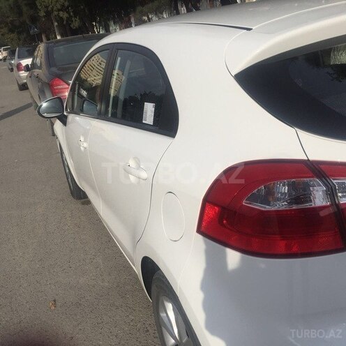 Kia Rio 2015, 67,000 km - 1.6 л - Bakı