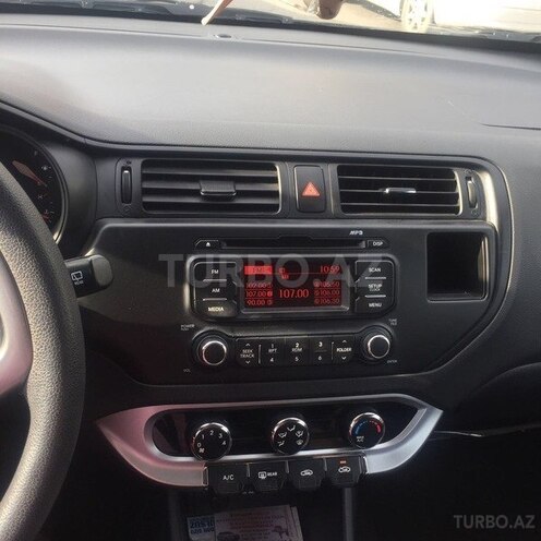 Kia Rio 2015, 67,000 km - 1.6 л - Bakı