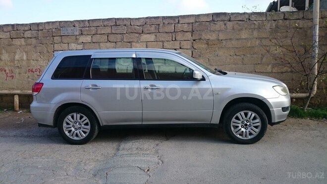Mitsubishi Airtrek 2001, 191,500 km - 2.0 l - Bakı