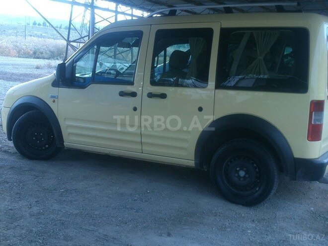 Ford Tourneo Connect 2008, 244,112 km - 1.8 l - Naftalan