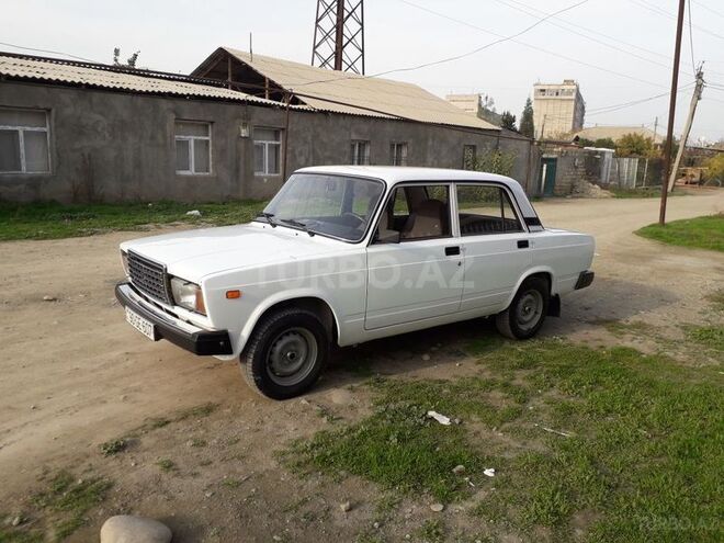 LADA (VAZ) 2107 2009, 27,000 km - 1.6 л - Gəncə