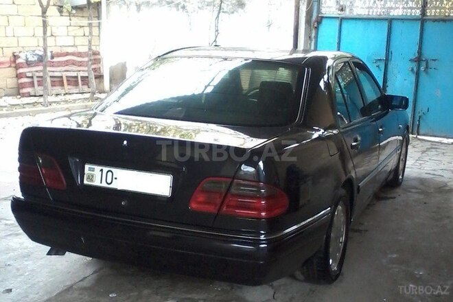 Mercedes E 290 1997, 500,000 km - 2.9 l - Bakı
