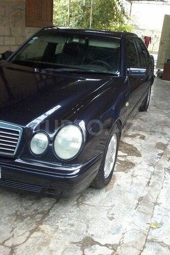 Mercedes E 290 1997, 500,000 km - 2.9 l - Bakı