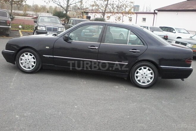 Mercedes E 290 1997, 500,000 km - 2.9 l - Bakı