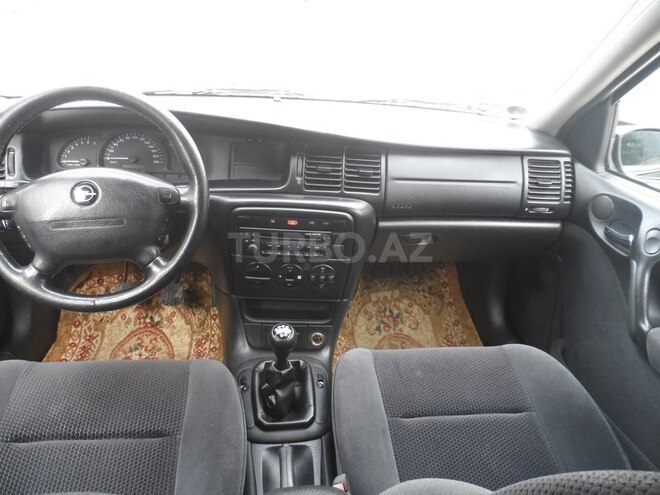 Opel Vectra 2001, 173,000 km - 1.8 l - Bakı