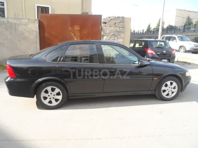 Opel Vectra 2001, 173,000 km - 1.8 l - Bakı