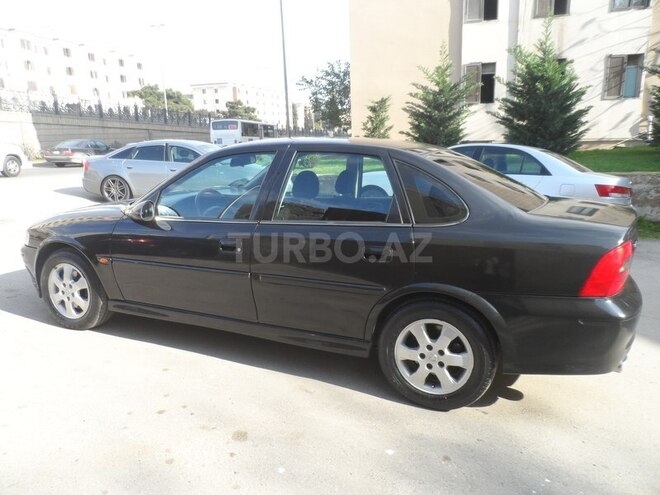 Opel Vectra 2001, 173,000 km - 1.8 l - Bakı
