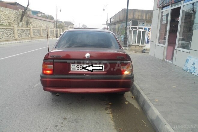 Opel Vectra 1993, 327,000 km - 1.6 l - Şamaxı