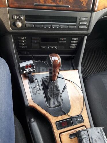 BMW 523 1998, 250,000 km - 2.5 l - Bakı