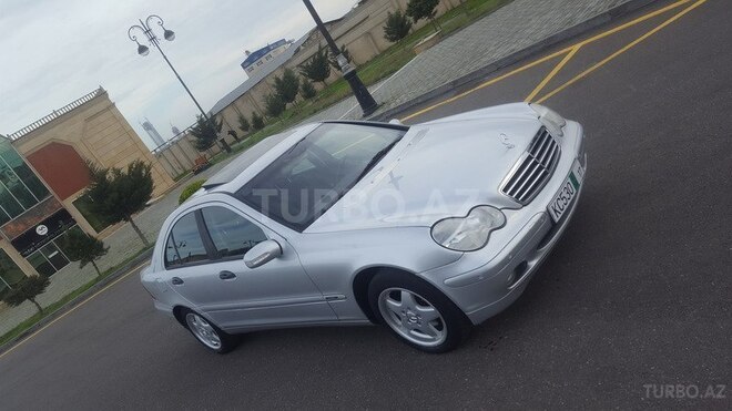 Mercedes C 240 2001, 169,000 km - 2.6 l - Bakı