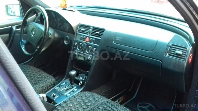 Mercedes C 200 1999, 364,809 km - 2.0 l - Bakı