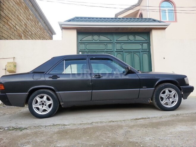 Mercedes 190 1990, 300,000 km - 2.0 l - Bakı