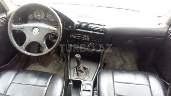 BMW 520 1990, 183,000 km - 2.0 l - Bakı