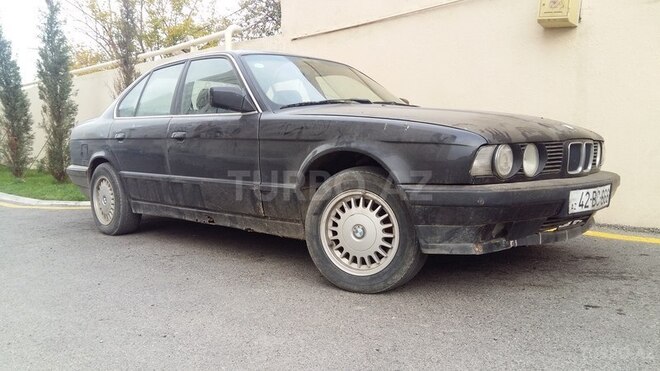 BMW 520 1990, 183,000 km - 2.0 l - Bakı