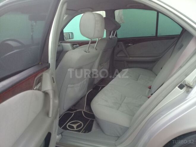 Mercedes E 200 1998, 304,000 km - 2.0 l - Bakı