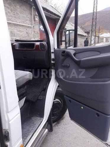 Mercedes Sprinter 413 2001, 550,000 km - 2.1 l - Şəki
