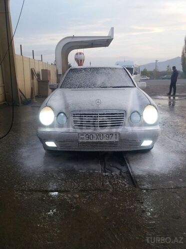 Mercedes E 220 1998, 264,350 km - 2.2 l - Ağstafa