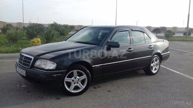 Mercedes C 180 1995, 363,000 km - 1.8 l - Bakı