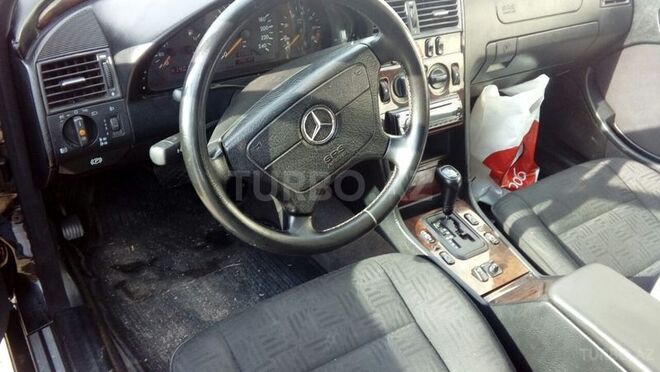 Mercedes C 200 1999, 239,000 km - 2.0 l - Sumqayıt